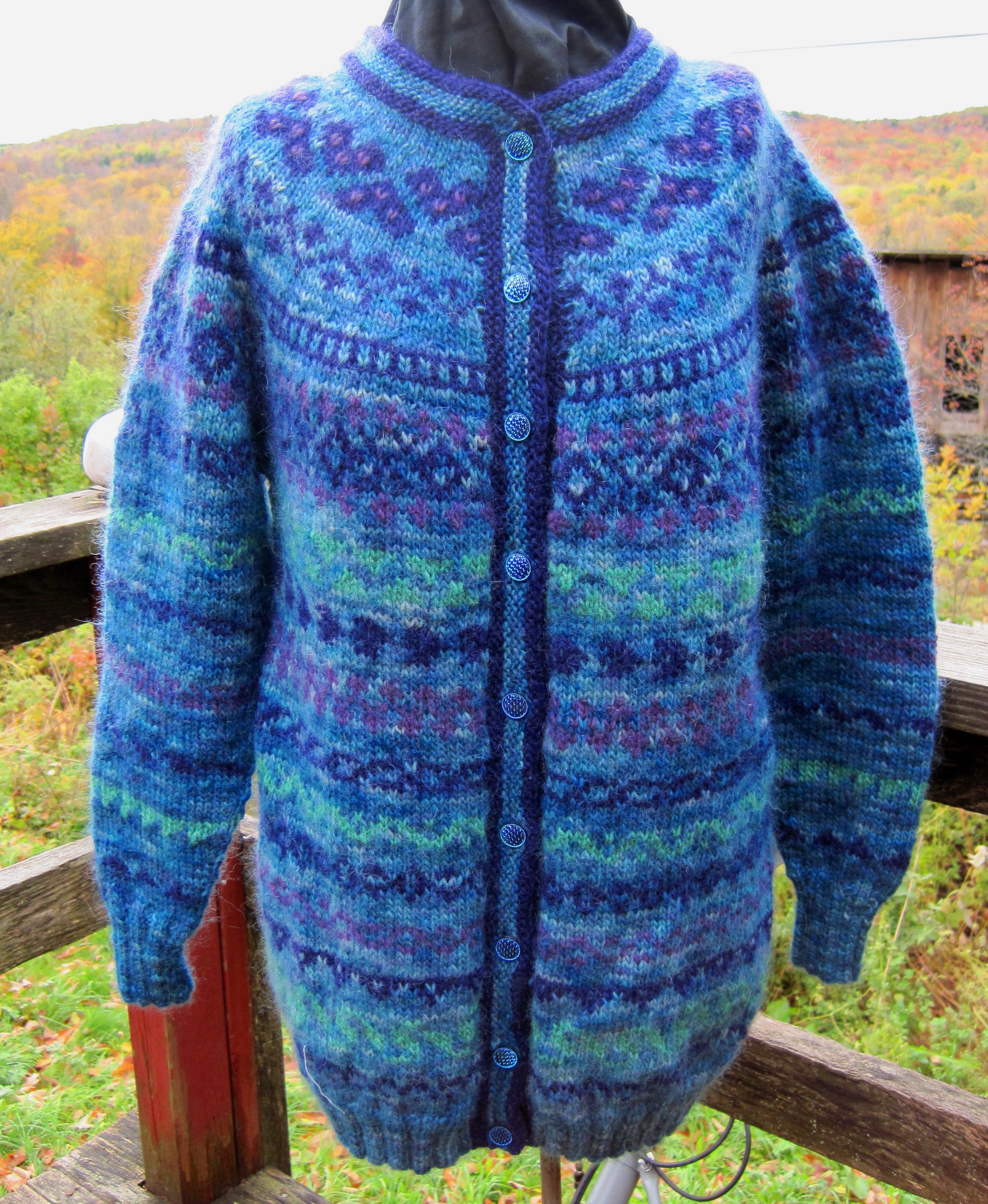 BlueLagoonSweater1.jpg